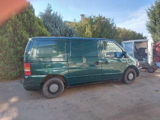 bontott MERCEDES-BENZ VITO Motor (Fűzött blokk hengerfejjel)