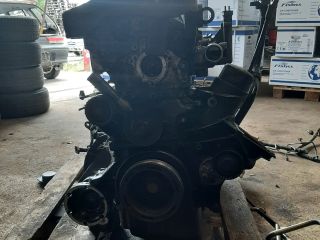 bontott MERCEDES-BENZ VITO Motor (Fűzött blokk hengerfejjel)