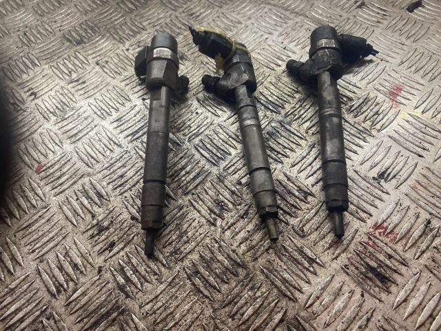 bontott MERCEDES-BENZ VITO Porlasztó (1 db)