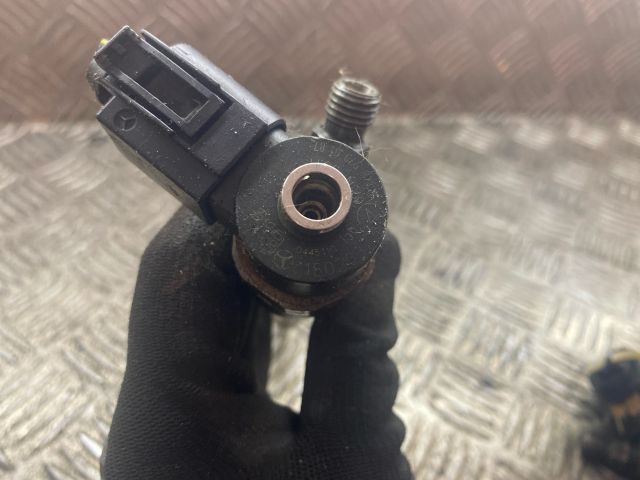 bontott MERCEDES-BENZ VITO Porlasztó (1 db)