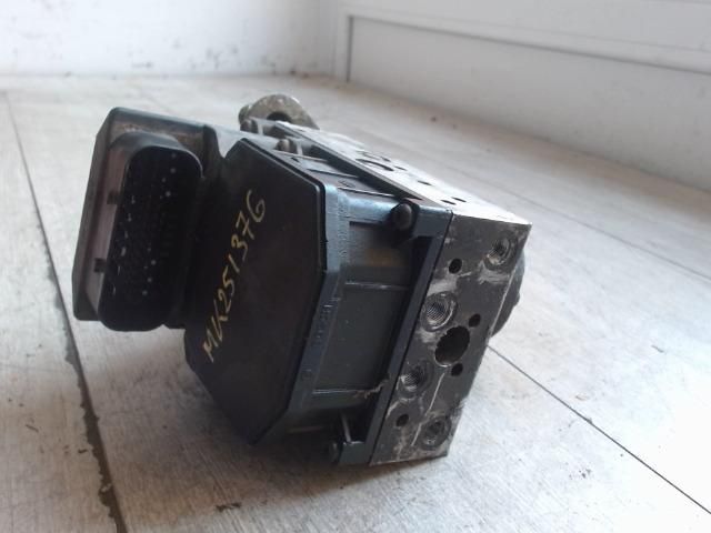 bontott MERCEDES-BENZ VITO ABS Kocka