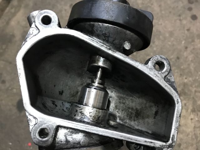 bontott MERCEDES-BENZ VITO EGR / AGR Vákum Szelep