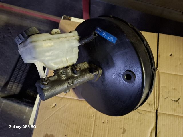 bontott MERCEDES-BENZ VITO Fékrásegítő