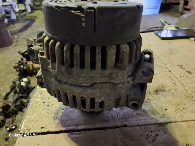 bontott MERCEDES-BENZ VITO Generátor