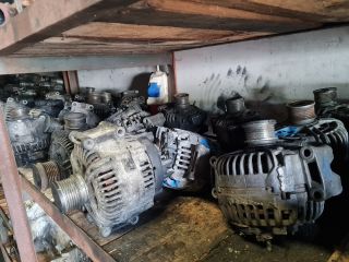 bontott MERCEDES-BENZ VITO Generátor