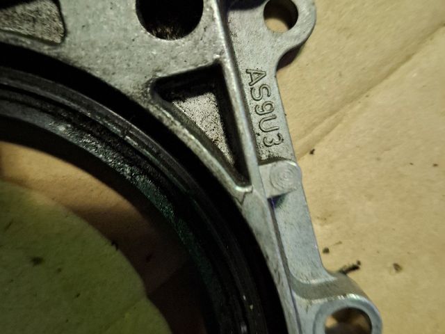 bontott MERCEDES-BENZ VITO Hátsó Főtengely Szimmeringház