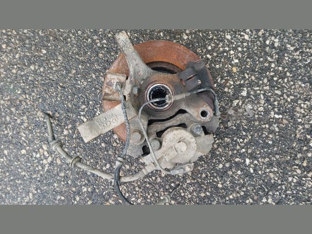 bontott MERCEDES-BENZ VITO Jobb első Csonkállvány Kerékaggyal