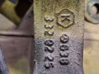 bontott MERCEDES-BENZ VITO Jobb első Csonkállvány Kerékaggyal