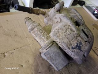 bontott MERCEDES-BENZ VITO Jobb első Féknyereg Munkahengerrel