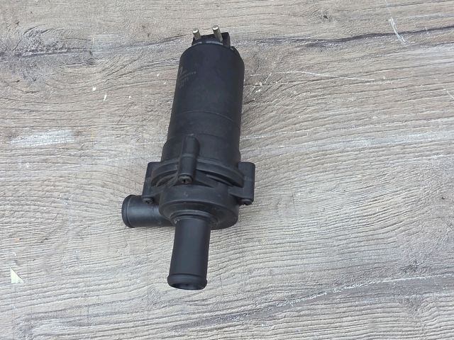 bontott MERCEDES-BENZ VITO Kiegészítő Vízszivattyú