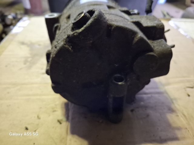 bontott MERCEDES-BENZ VITO Klímakompresszor