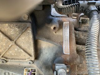 bontott MERCEDES-BENZ VITO Motor (Fűzött blokk hengerfejjel)