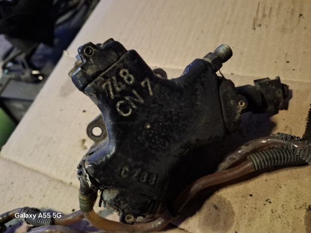 bontott MERCEDES-BENZ VITO Nagynyomású Szivattyú