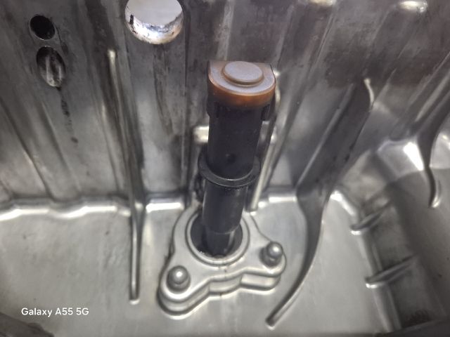 bontott MERCEDES-BENZ VITO Olajteknő