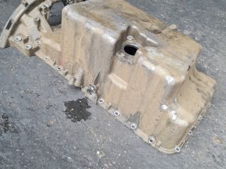 bontott MERCEDES-BENZ VITO Olajteknő