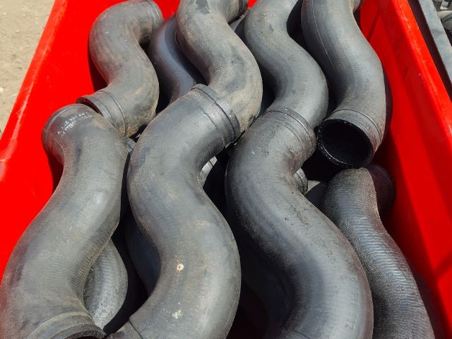 bontott MERCEDES-BENZ VITO Turbócső