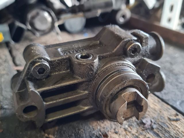 bontott MERCEDES-BENZ VITO Üzemanyag Szivattyú