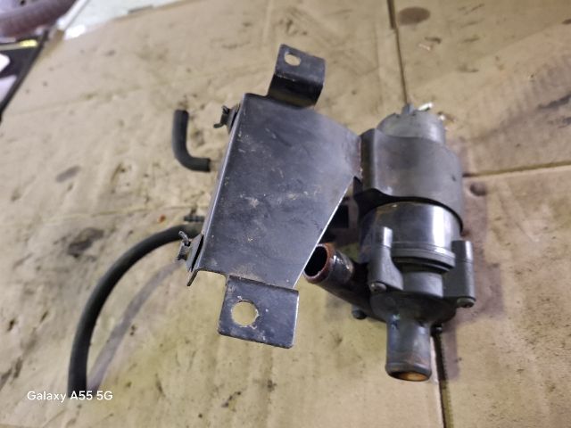 bontott MERCEDES-BENZ VITO Vízpumpa