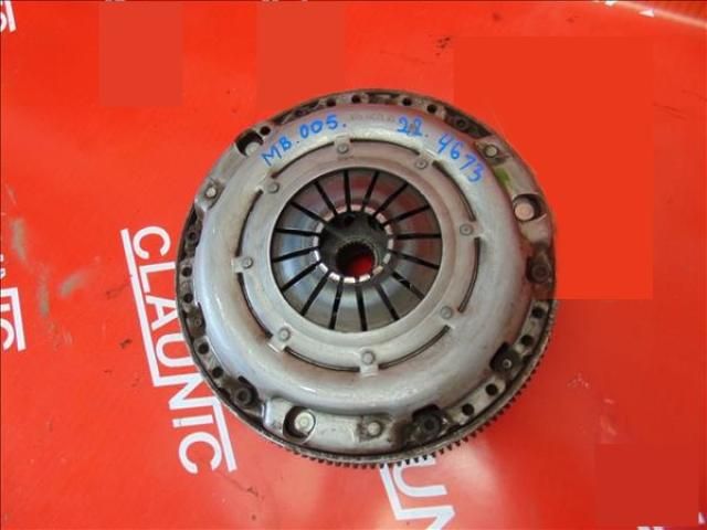 bontott MERCEDES-BENZ VITO Kuplung Szett (Szerkezet, Tárcsa)