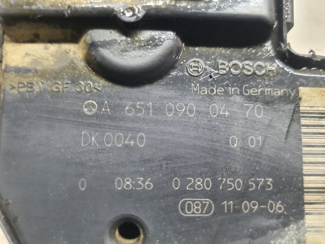 bontott MERCEDES-BENZ VITO Fojtószelep (Elektromos)