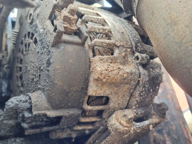 bontott MERCEDES-BENZ VITO Generátor