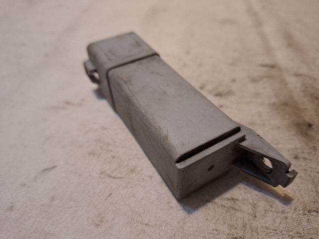 bontott MERCEDES-BENZ VITO Hűtőventilátor Relé