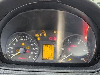 bontott MERCEDES-BENZ VITO Kilométeróra