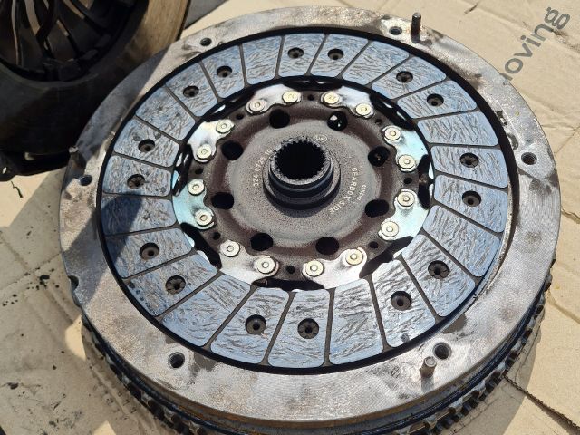 bontott MERCEDES-BENZ VITO Kuplung Szett Lendkerékkel