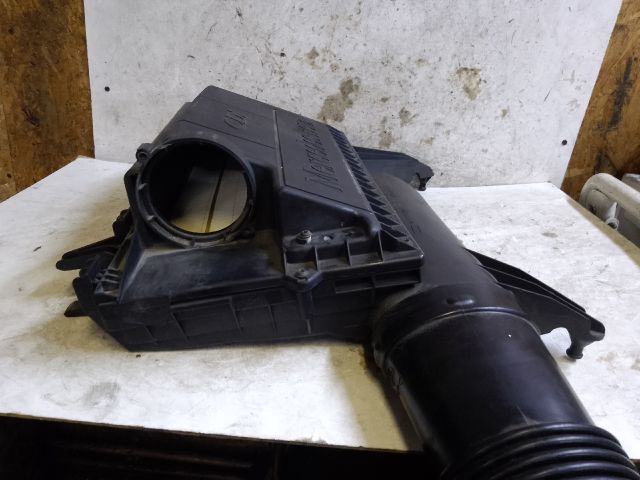 bontott MERCEDES-BENZ VITO Légszűrő Ház