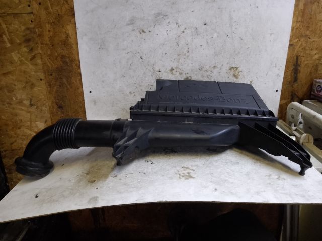 bontott MERCEDES-BENZ VITO Légszűrő Ház