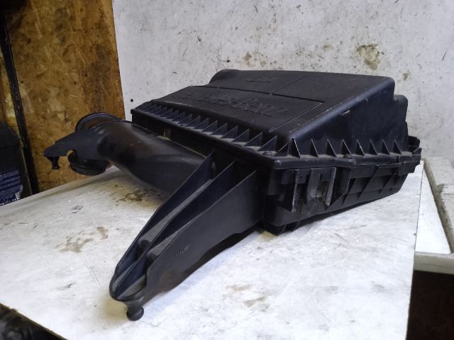 bontott MERCEDES-BENZ VITO Légszűrő Ház