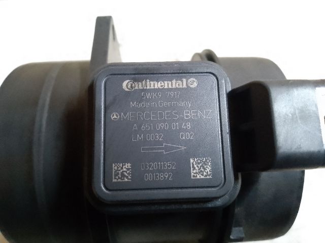 bontott MERCEDES-BENZ VITO Légtömegmérő