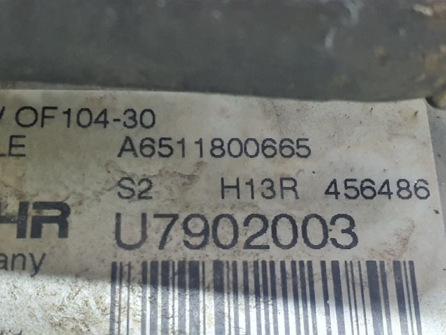 bontott MERCEDES-BENZ VITO Olajhűtő