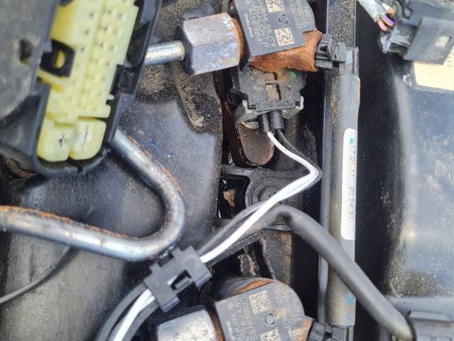 bontott MERCEDES-BENZ VITO Porlasztó (1 db)