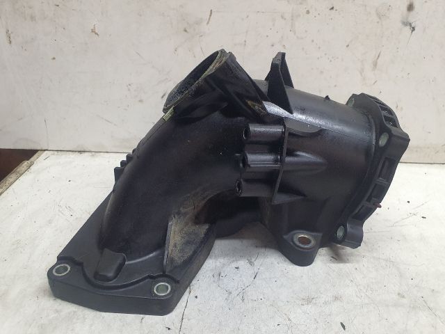 bontott MERCEDES-BENZ VITO Turbócső