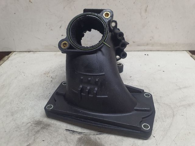 bontott MERCEDES-BENZ VITO Turbócső