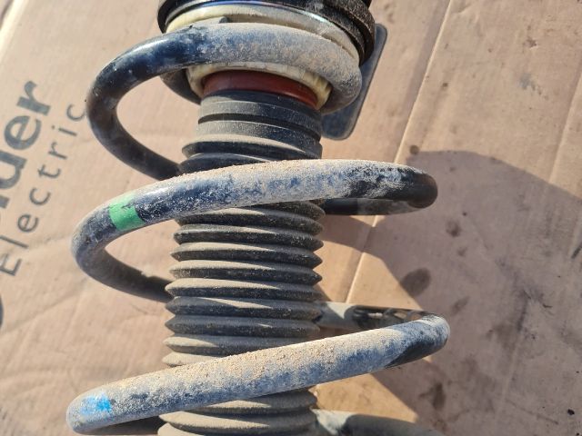 bontott MERCEDES-BENZ VITO Bal első Gólyaláb (Lengécsillapító, Rugó)