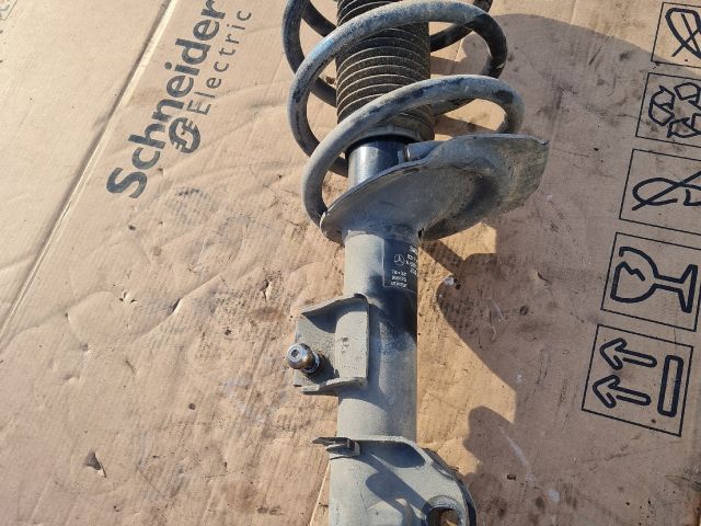 bontott MERCEDES-BENZ VITO Bal első Gólyaláb (Lengécsillapító, Rugó)