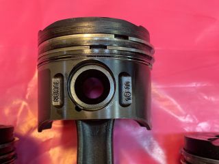 bontott MERCEDES-BENZ VITO Dugattyú és Hajtókar