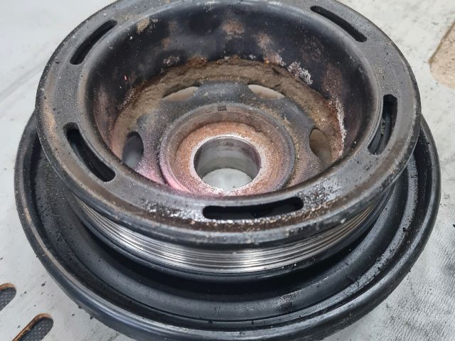 bontott MERCEDES-BENZ VITO Főtengely Szíjtárcsa