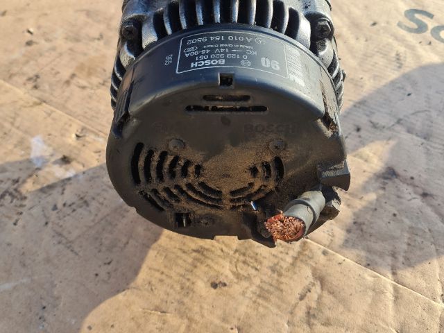 bontott MERCEDES-BENZ VITO Generátor