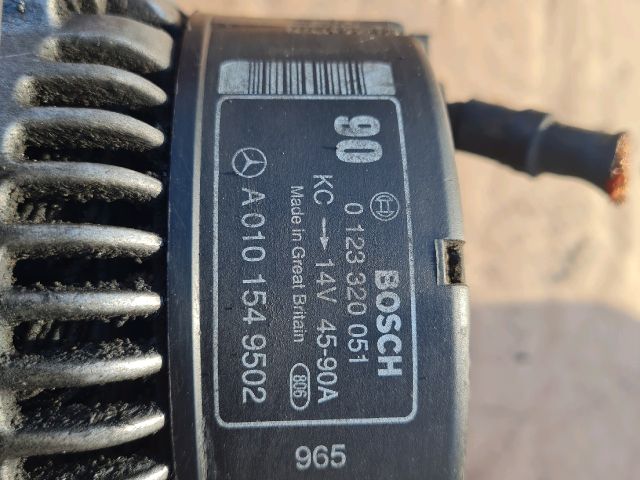 bontott MERCEDES-BENZ VITO Generátor