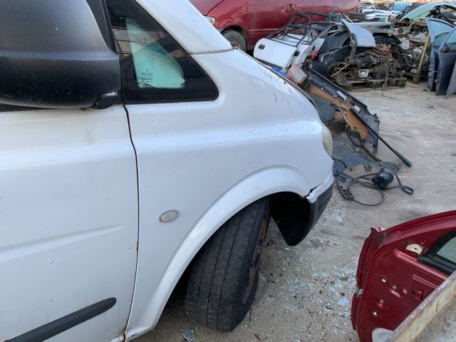 bontott MERCEDES-BENZ VITO Jobb első Féknyereg Munkahengerrel
