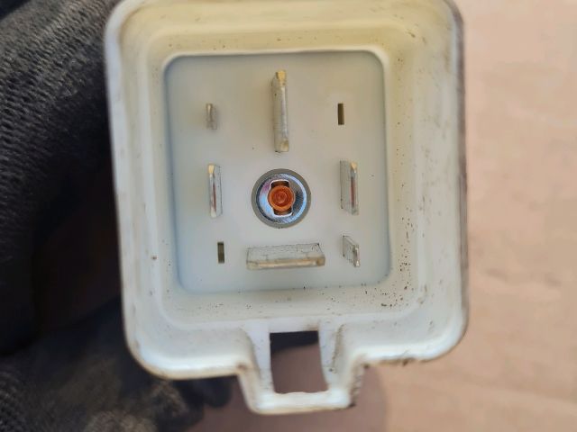 bontott MERCEDES-BENZ VITO Klíma Relé