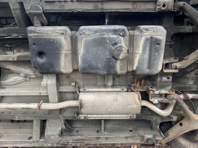 bontott MERCEDES-BENZ VITO Középső Kipufogó Dob