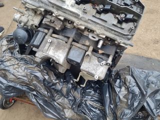 bontott MERCEDES-BENZ VITO Motor (Fűzött blokk hengerfejjel)