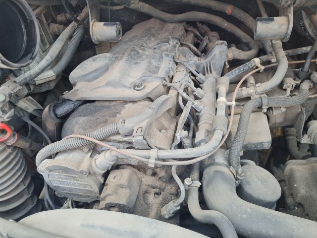 bontott MERCEDES-BENZ VITO Motor (Fűzött blokk hengerfejjel)