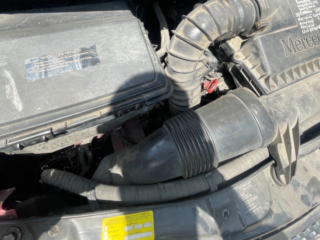 bontott MERCEDES-BENZ VITO Motor (Fűzött blokk hengerfejjel)