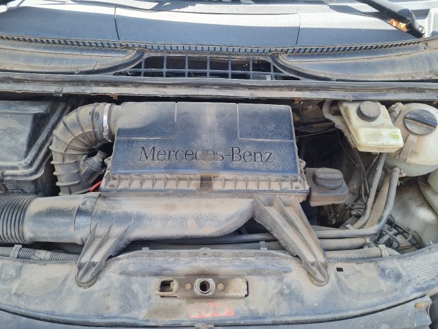 bontott MERCEDES-BENZ VITO Motor (Fűzött blokk hengerfejjel)