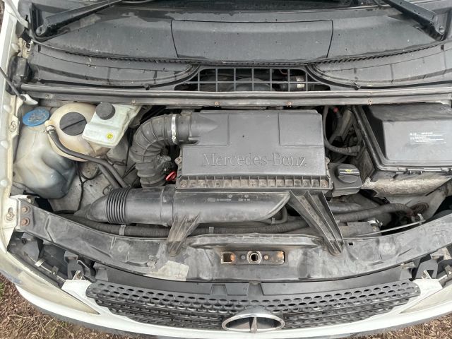 bontott MERCEDES-BENZ VITO Motor (Fűzött blokk hengerfejjel)